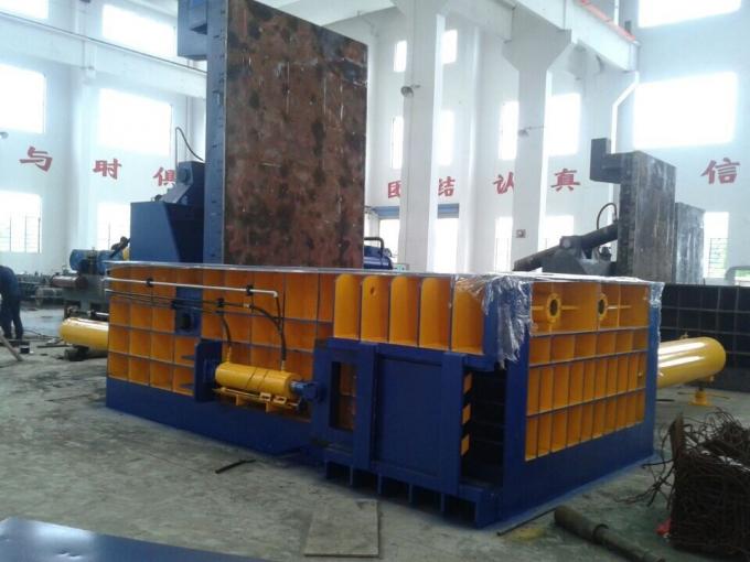 Y81 Reeks 160 Staalfabrieken van Ton Scrap Steel Baler In 1
