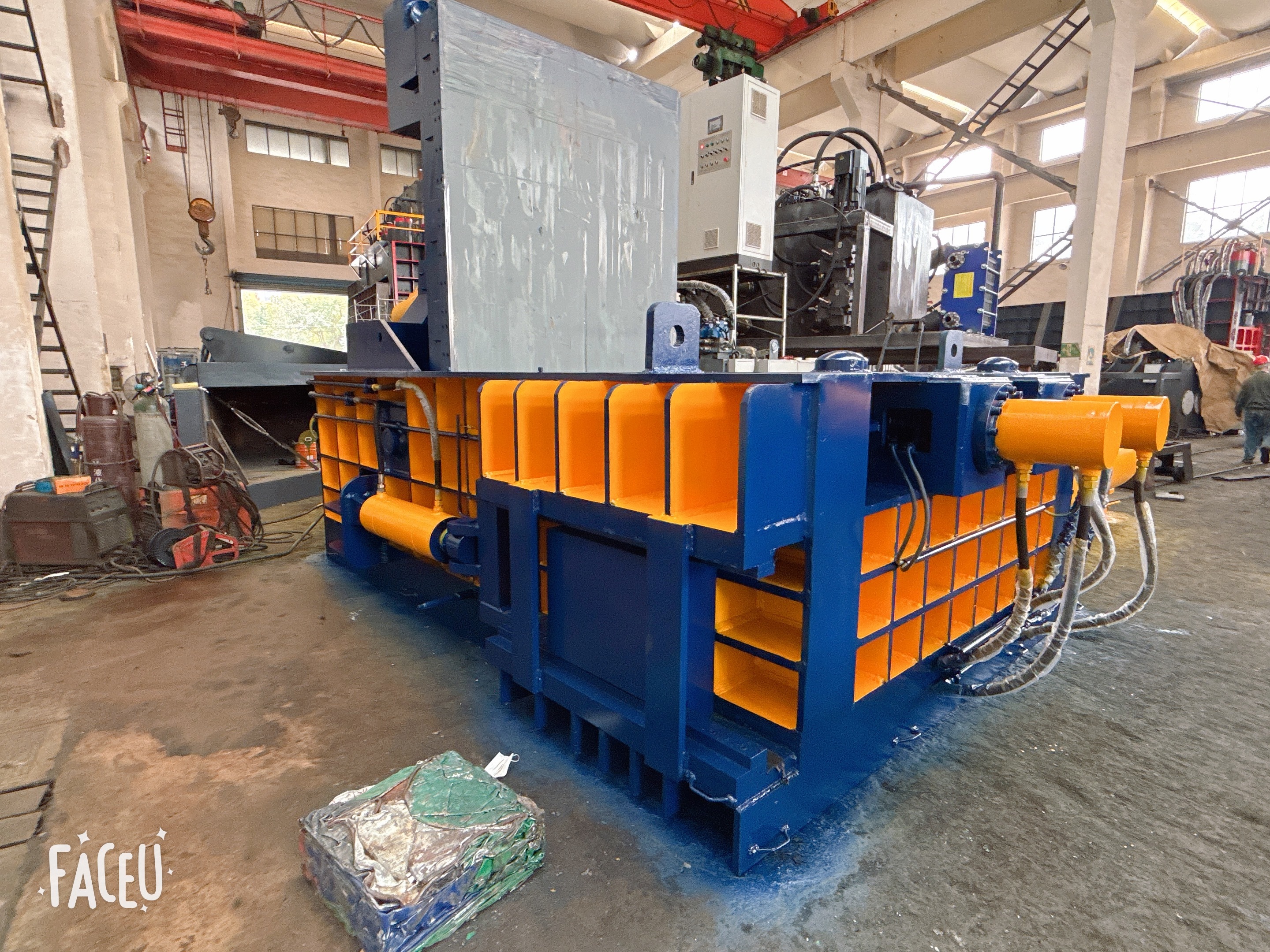 Laatste bedrijfsblogs How to Improve Scrap Metal Baler Output When Processing High Volumes of Steel Scrap