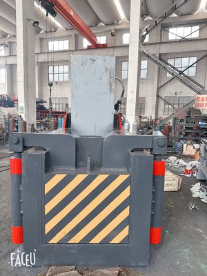 kopen 200T Hydraulische Metal Baler Press / Metal Recycling Baler Machine Met Plc Control online manufacture