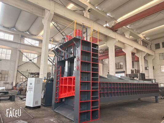 kopen Hydraulische scheermachine voor schroot met een scheercapaciteit van 700 ton, een lemmenlengte van 1600 mm en een voedingsdoos van 7500 mm online manufacture